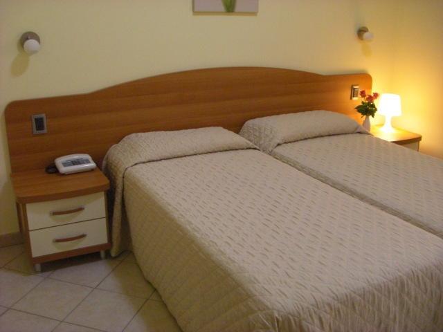 Hotel Ristorante Sbranetta Rozzano Pokoj fotografie
